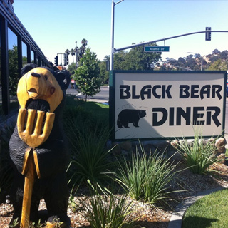 Vacaville Black Bear Diner location