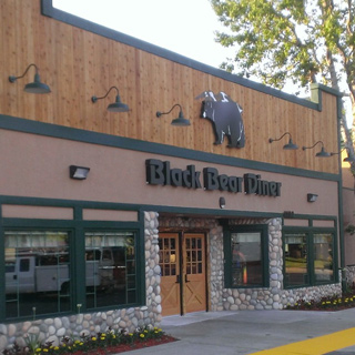 Bakersfield Black Bear Diner location