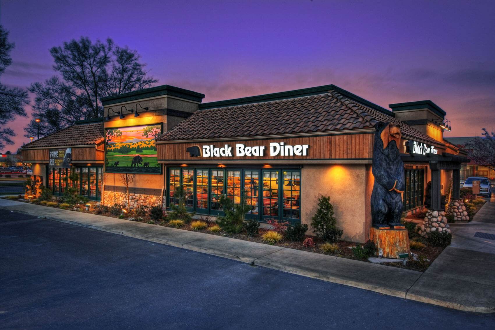 Black Bear Diner restaurant exterior