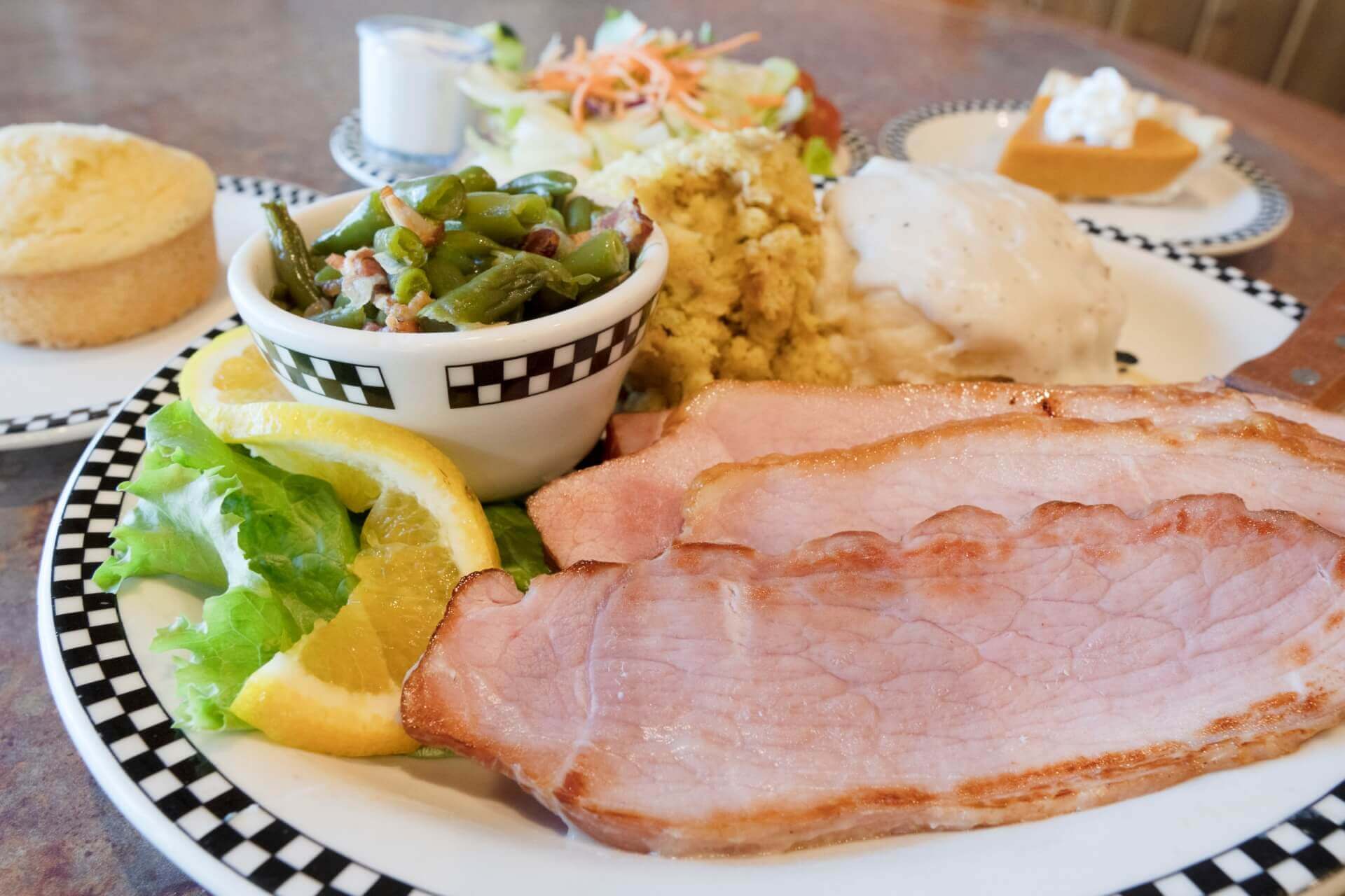 Holisay_Smoked_Ham_Entree